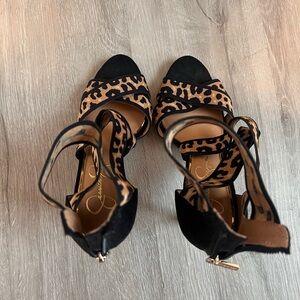 Jessica Simpson Leopard and Black Heels 8 1/2